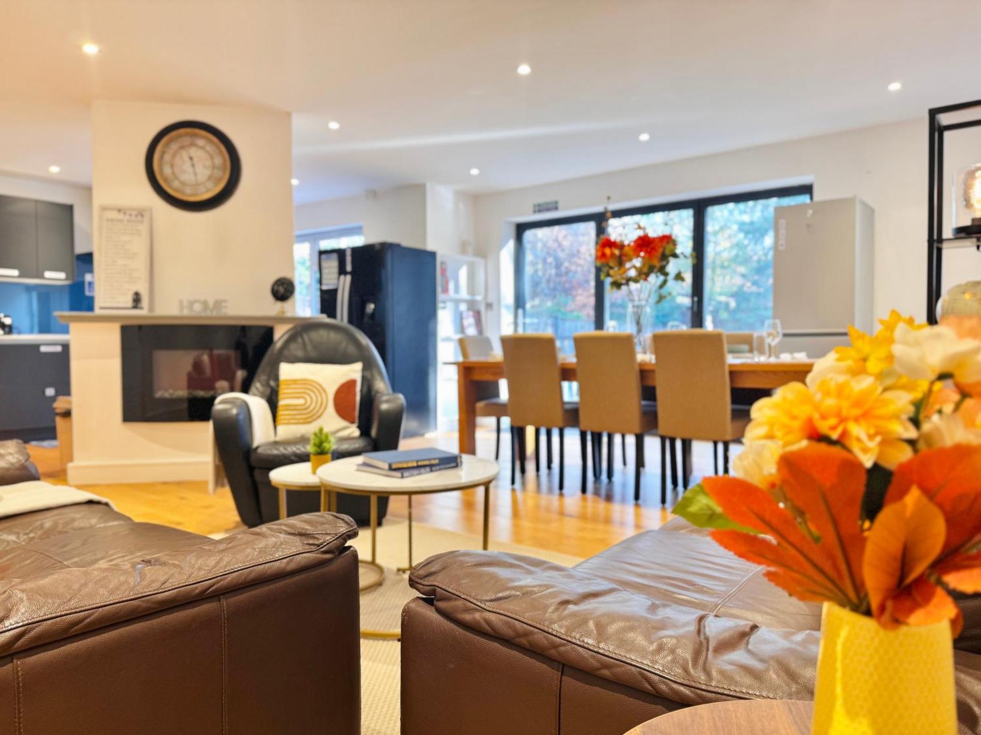 En-Suites With Free Parking 30Min To Central London Exteriör bild